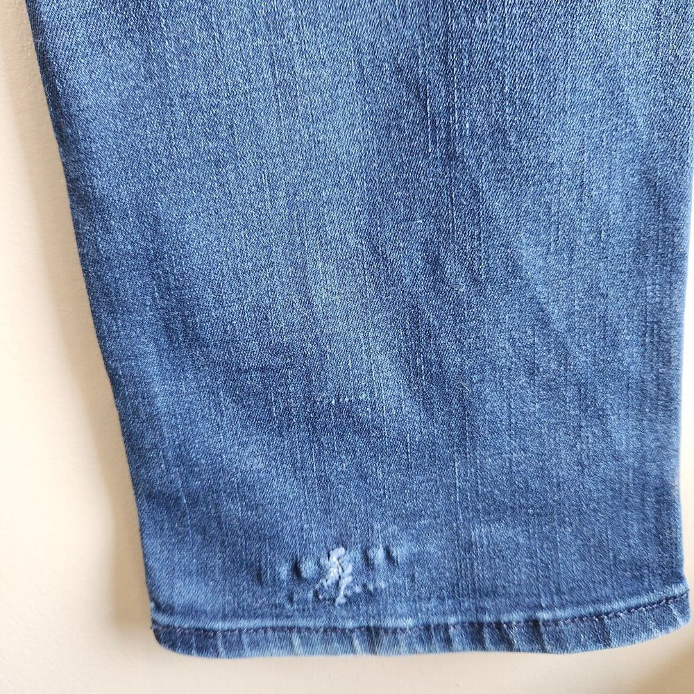 Levi's Slight Curve Womens Size 10/30 Stretch Jeans Medium Wash Blue Distressed - Picture 7 of 9
